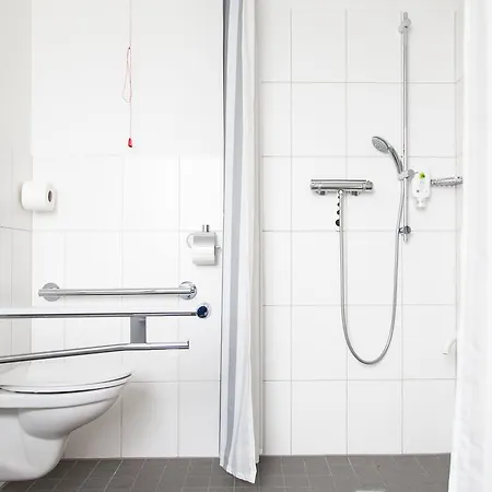 7 Days Premium Linz-ansfelden 2*