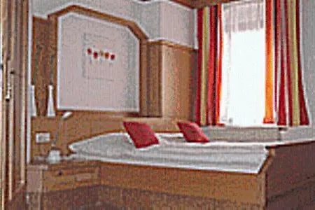 7 Days Premium Linz-ansfelden 2* Ansfelden